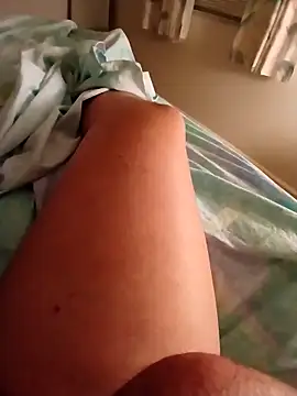 prettyythickk420 online show from 09/29/25, 06:07