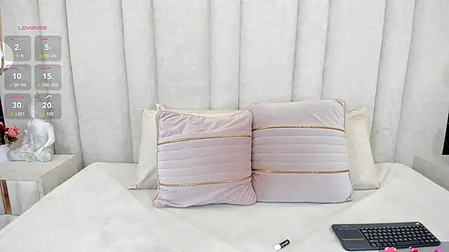 im giselle  online show from 04/28/26, 05:34