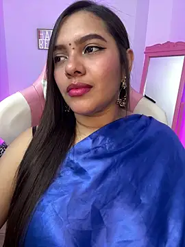 Snapshot of krishaa_ chatting on 03/25/26, 04:35 krishaa online show from 03/25/26, 04:35