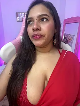 Snapshot of krishaa_ chatting on 04/11/26, 04:33 krishaa online show from 04/11/26, 04:33
