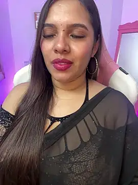 Snapshot of krishaa_ chatting on 04/30/26, 09:30 krishaa online show from 04/30/26, 09:30