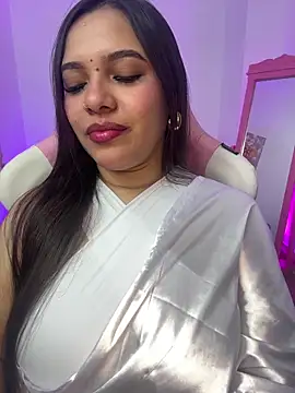Snapshot of krishaa_ chatting on 05/02/26, 04:12 krishaa online show from 05/02/26, 04:12