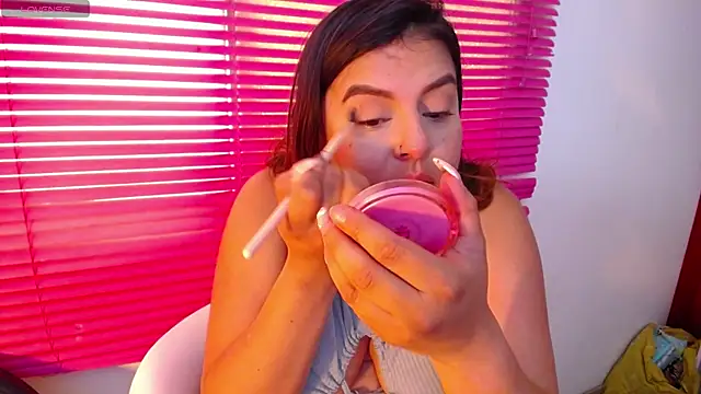 Snapshot of _poison_sweet chatting on 01/09/26, 05:15 poison sweet online show from 01/09/26, 05:15