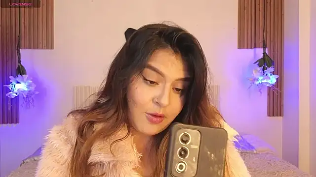 Snapshot of _poison_sweet chatting on 02/23/26, 07:00 poison sweet online show from 02/23/26, 07:00