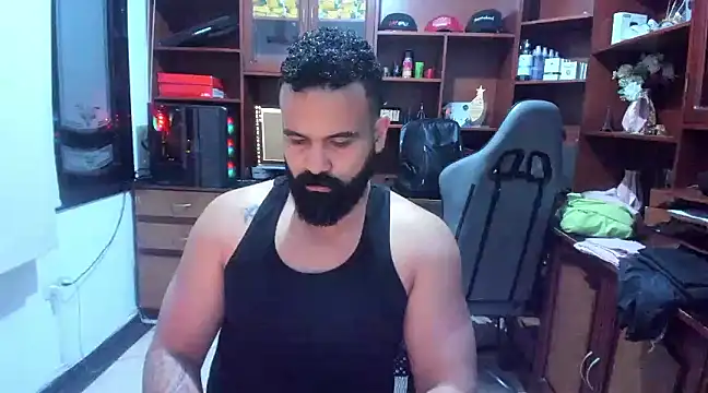 Snapshot of Drako_Argentii chatting on 12/13/24, 06:42 Drako Argentii online show from 12/13/24, 06:42