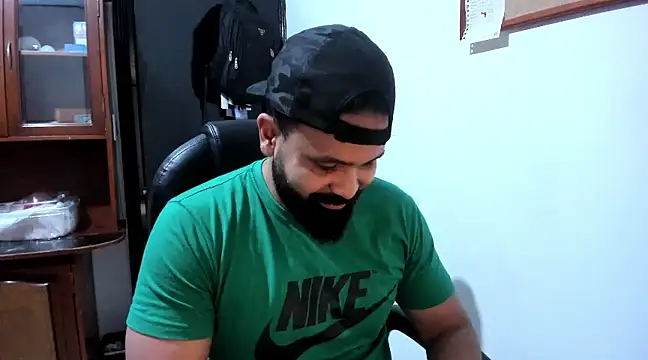 Snapshot of Drako_Argentii chatting on 03/21/25, 12:29 Drako Argentii online show from 03/21/25, 12:29