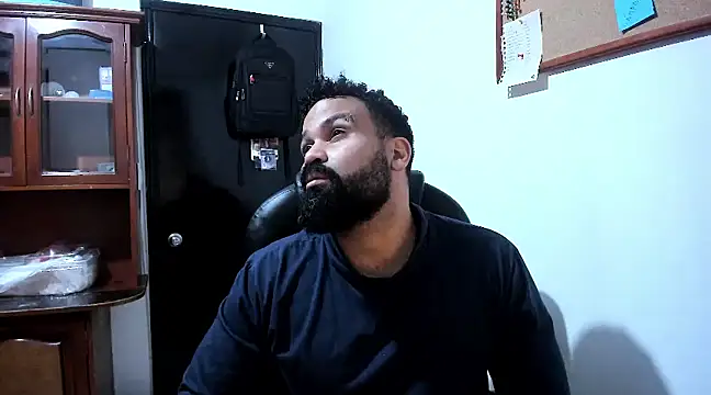 Snapshot of Drako_Argentii chatting on 03/21/25, 10:06 Drako Argentii online show from 03/21/25, 10:06