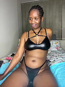 Snapshot of Kinkyy_ chatting on 03/15/25, 11:39 Kinkyy online show from 03/15/25, 11:39
