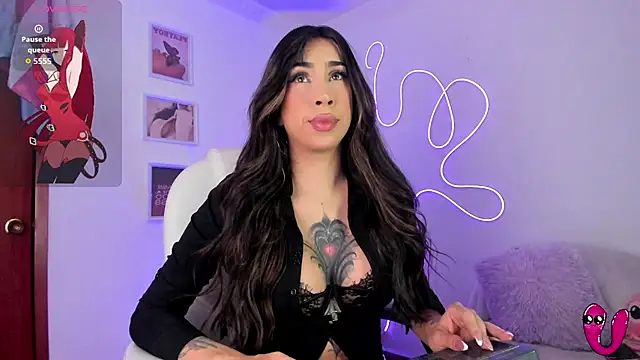 Snapshot of JulietaBomGV chatting on 02/10/26, 04:38 JulietaBomGV online show from 02/10/26, 04:38