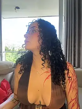 Snapshot of Electra_doll_ chatting on 01/07/26, 03:25 Electra doll online show from 01/07/26, 03:25