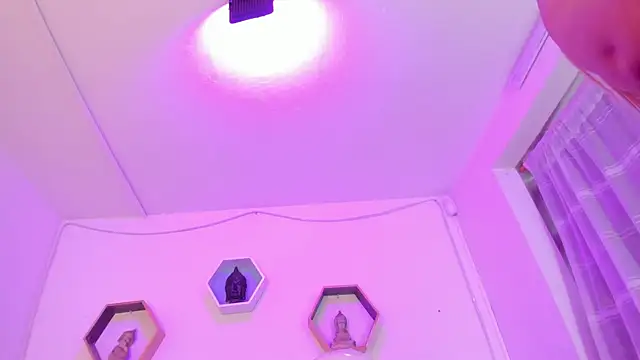 Eliissh  online show from 03/20/25, 01:48