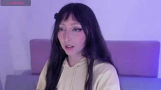 Snapshot of v1cky_ chatting on 04/20/26, 11:50 v1cky online show from 04/20/26, 11:50