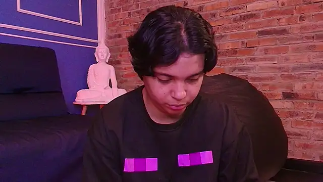 Emmapark  online show from 11/09/25, 02:37