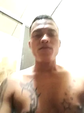 Snapshot of jaycob_fox chatting on 12/15/25, 02:32 jaycob fox online show from 12/15/25, 02:32