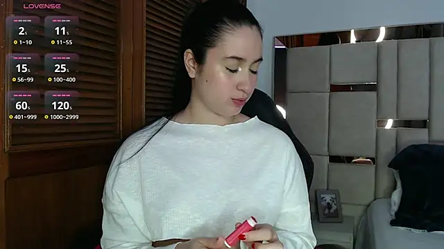 sofiaduque 26 online show from 12/14/24, 07:36