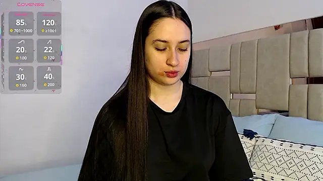 Snapshot of sofiaduque_26 chatting on 03/13/26, 08:04 sofiaduque 26 online show from 03/13/26, 08:04