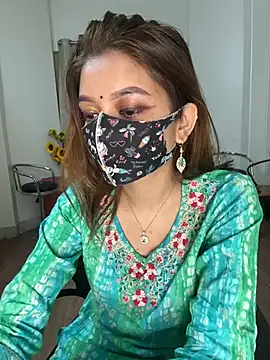 Snapshot of Jen_jennyy1 chatting on 03/13/25, 09:48 Jen jennyy1 online show from 03/13/25, 09:48