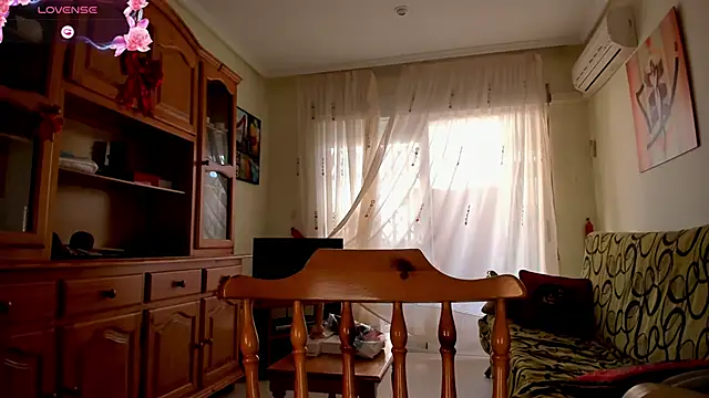 bella apont online show from 02/06/25, 10:37