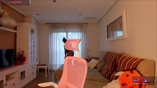 bella apont online show from 09/30/25, 05:29