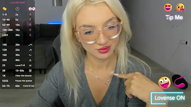 Snapshot of LovelyBianca chatting on 11/07/25, 11:05 LovelyBianca online show from 11/07/25, 11:05