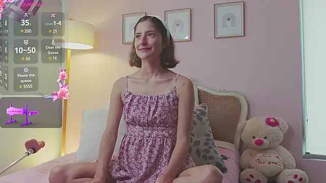 Snapshot of KittyAna chatting on 02/17/25, 07:53 KittyAna online show from 02/17/25, 07:53