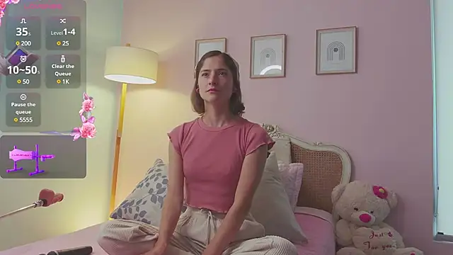 Snapshot of KittyAna chatting on 02/26/25, 07:49 KittyAna online show from 02/26/25, 07:49