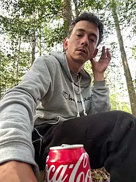 Snapshot of Novinhocentral chatting on 04/05/26, 09:45 Novinhocentral online show from 04/05/26, 09:45