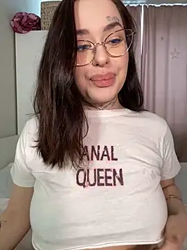 fuckdoll 18 online show from 02/28/25, 12:09