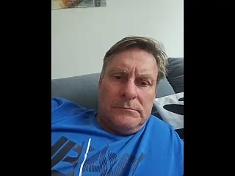 Snapshot of johnnym1 chatting on 03/12/26, 07:36 johnnym1 online show from 03/12/26, 07:36