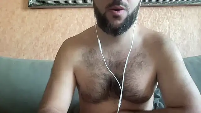 Snapshot of RedDante89 chatting on 12/04/24, 09:40 RedDante89 online show from 12/04/24, 09:40