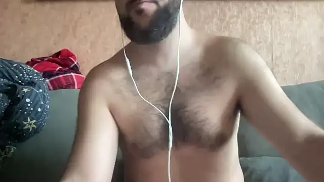 Snapshot of RedDante89 chatting on 12/10/24, 09:44 RedDante89 online show from 12/10/24, 09:44