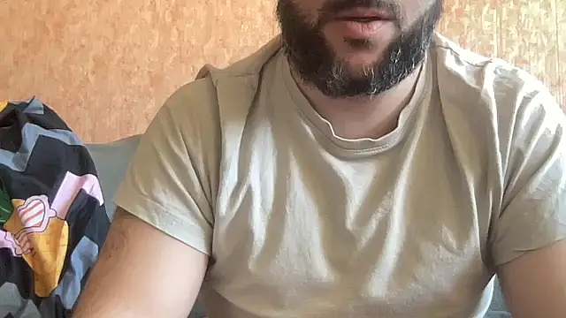 Snapshot of RedDante89 chatting on 03/08/25, 10:32 RedDante89 online show from 03/08/25, 10:32