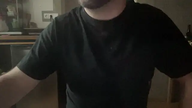 Snapshot of RedDante89 chatting on 03/08/26, 07:45 RedDante89 online show from 03/08/26, 07:45