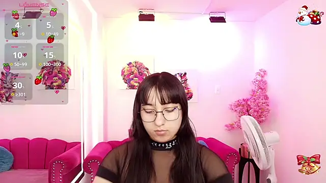 Miss dolly  online show from 11/22/25, 12:37