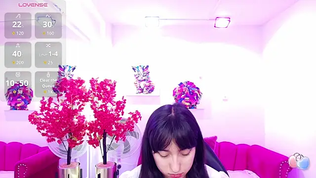 Snapshot of Miss_dolly_ chatting on 07/29/26, 12:36 Miss dolly online show from 07/29/26, 12:36