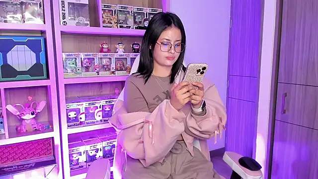 Snapshot of Victoria_se chatting on 02/26/26, 04:00 Victoria se online show from 02/26/26, 04:00