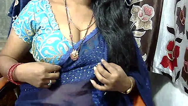 Snapshot of samyukthapuretelugu chatting on 03/07/25, 04:02 samyukthapuretelugu online show from 03/07/25, 04:02