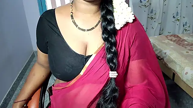 Snapshot of samyukthapuretelugu chatting on 04/25/26, 06:05 samyukthapuretelugu online show from 04/25/26, 06:05