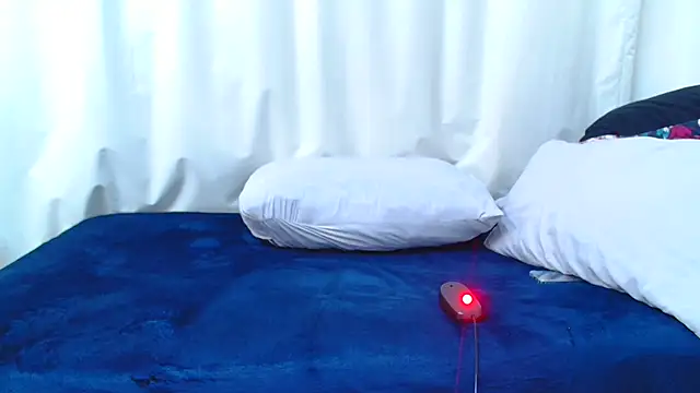 HotSmallTits online show from 10/20/25, 09:37