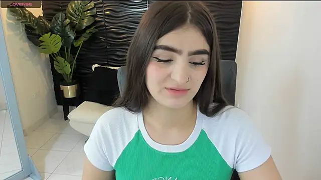 sofia 44 online show from 01/11/25, 01:01