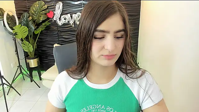 sofia 44 online show from 03/21/25, 01:12