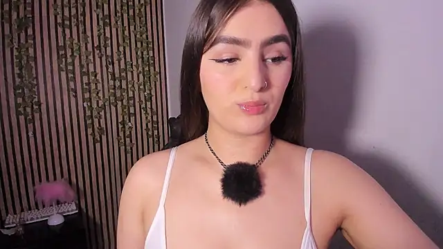 sofia 44 online show from 06/12/26, 02:27