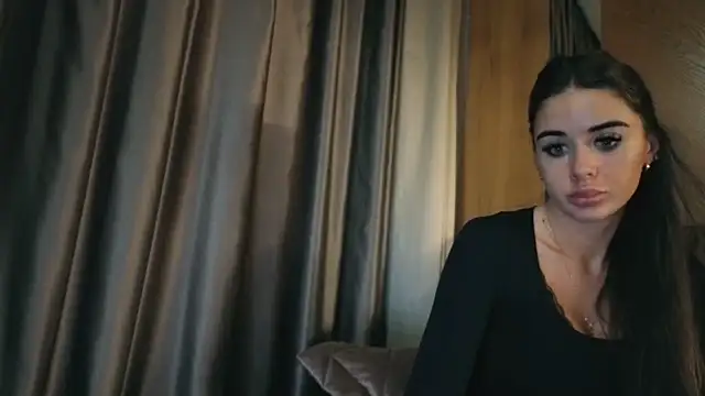 your bunnygirl online show from 10/12/25, 08:46