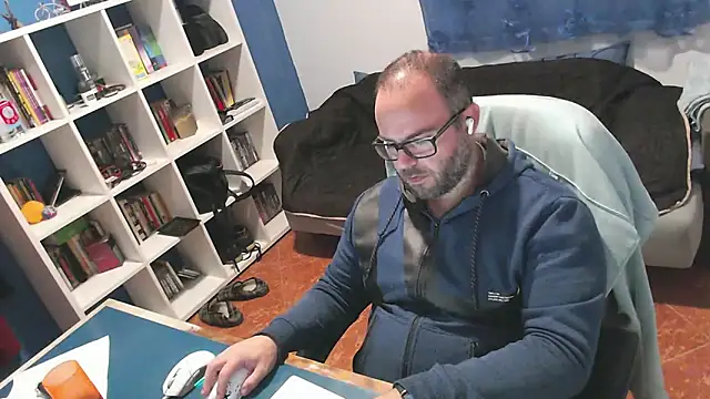 ravingr4d4 online show from 11/17/25, 10:04