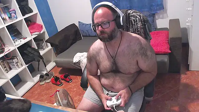 Snapshot of ravingr4d4 chatting on 07/28/26, 10:31 ravingr4d4 online show from 07/28/26, 10:31