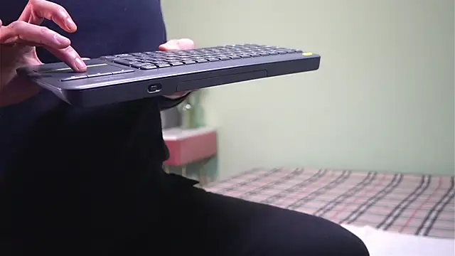 CelineConner online show from 01/15/25, 05:08