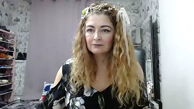 Helen1974 online show from 01/22/25, 04:23