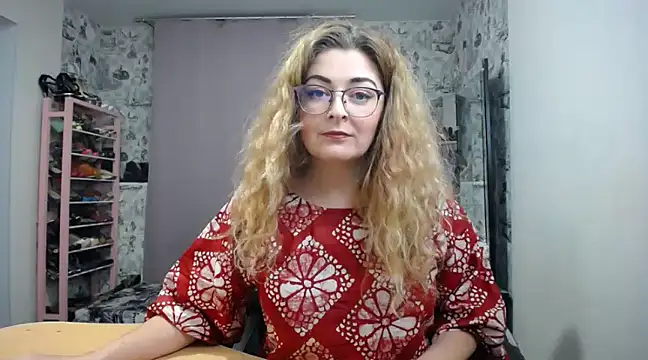 Helen1974 online show from 02/12/25, 01:09