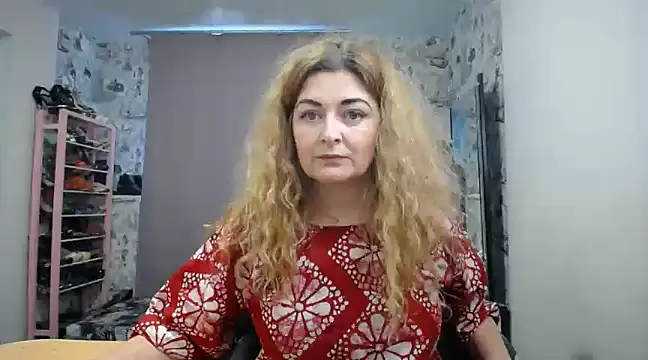 Helen1974 online show from 02/12/25, 10:14