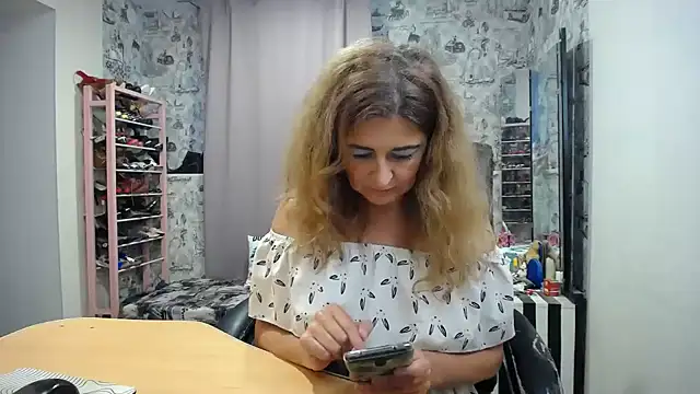 Helen1974 online show from 06/22/26, 02:25